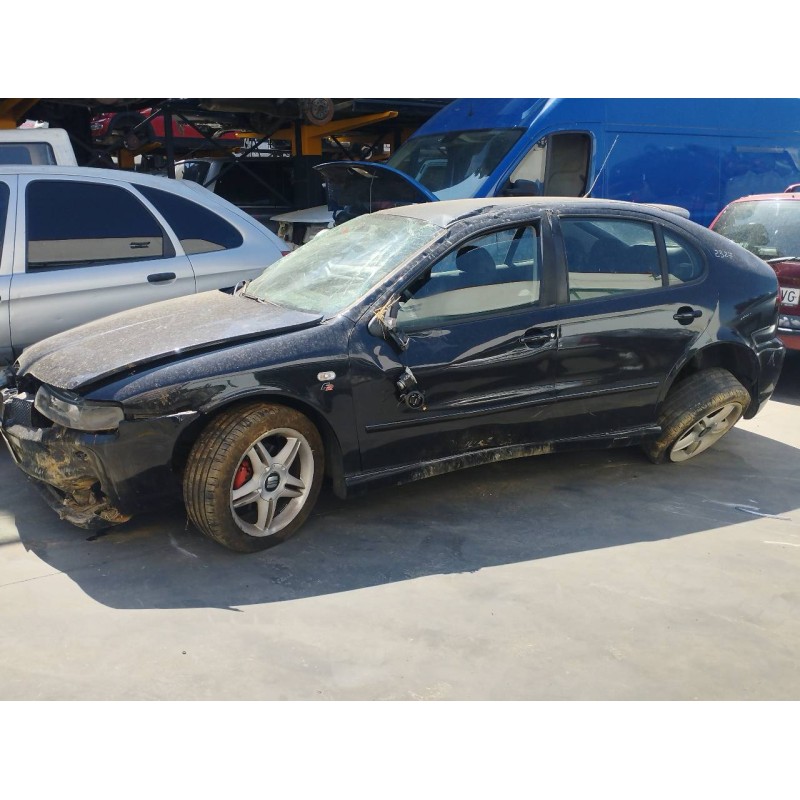 SEAT LEON (1M1)