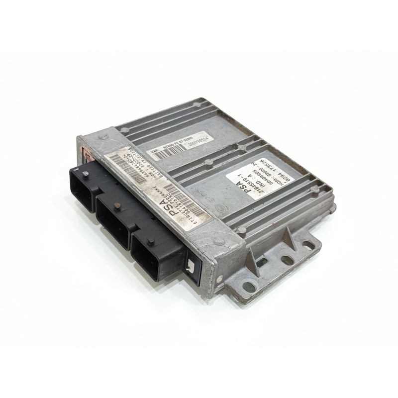 Recambio de centralita motor uce para citroën xsara berlina 1.4 chrono referencia OEM IAM 9638484780  