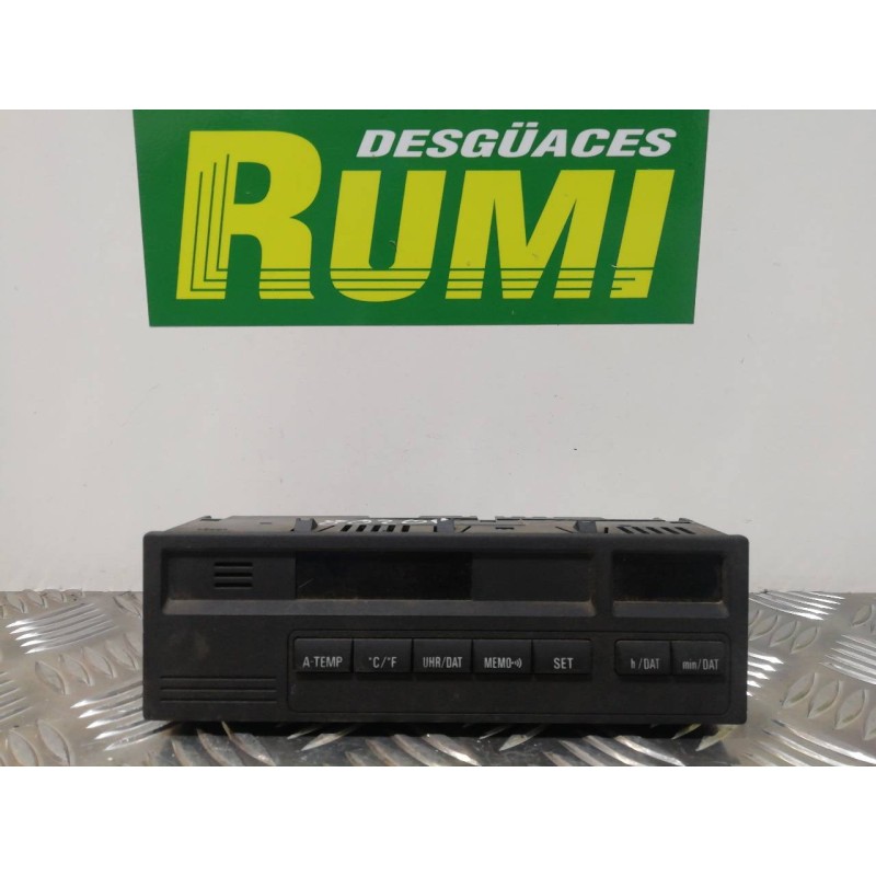 Recambio de pantalla multifuncion para bmw serie 3 berlina (e36) 318tds comfort edition referencia OEM IAM 62138363579  