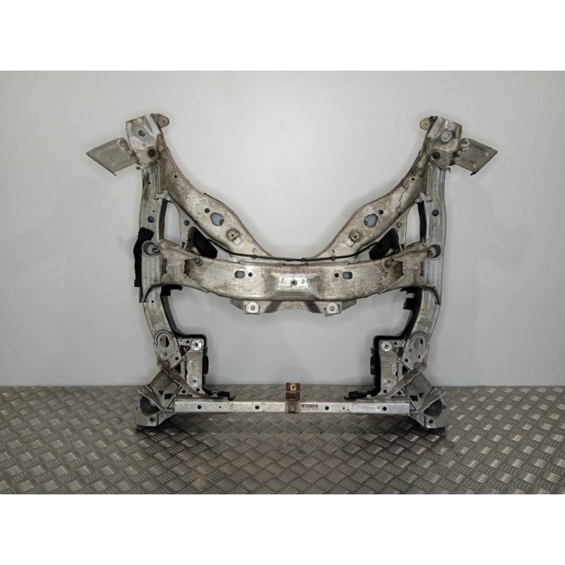 Recambio de puente delantero para bmw serie 5 lim. (f10) 520d referencia OEM IAM 6796692  