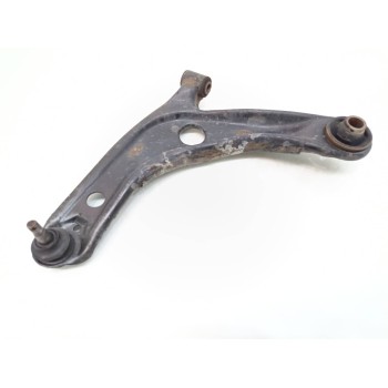 Recambio de brazo suspension inferior delantero izquierdo para toyota yaris active referencia OEM IAM   