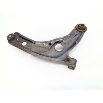 Recambio de brazo suspension inferior delantero izquierdo para toyota yaris active referencia OEM IAM   