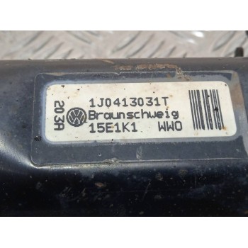 Recambio de juego amortiguadores delantero para skoda octavia berlina (1u2) 1.9 tdi glx referencia OEM IAM 1J0413031T  