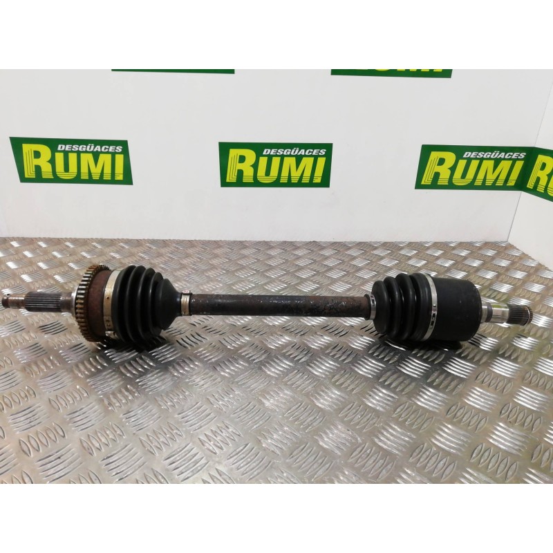 Recambio de transmision delantera izquierda para kia carnival ii 2.5 v6 ex referencia OEM IAM   