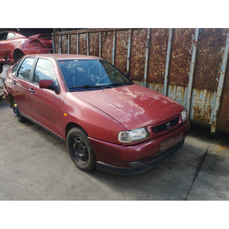 SEAT CORDOBA BERLINA (6K2)