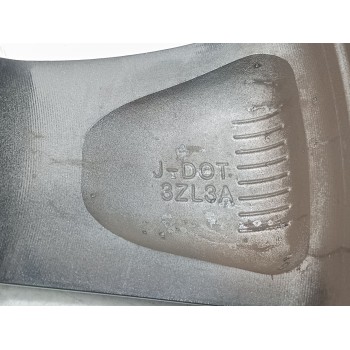 Recambio de llanta para nissan pulsar (c13) acenta referencia OEM IAM 3ZL3A  