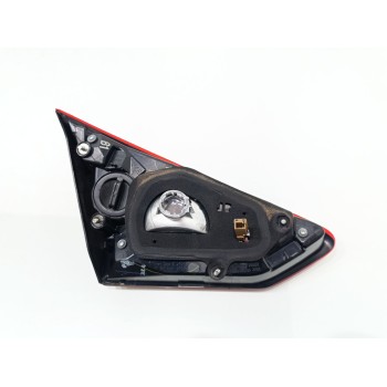 Recambio de piloto trasero derecho interior para nissan pulsar (c13) acenta referencia OEM IAM 22018066  