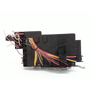 Recambio de caja reles / fusibles para renault clio ii fase i (b/cbo) 1.2 alize referencia OEM IAM P7700429664F  