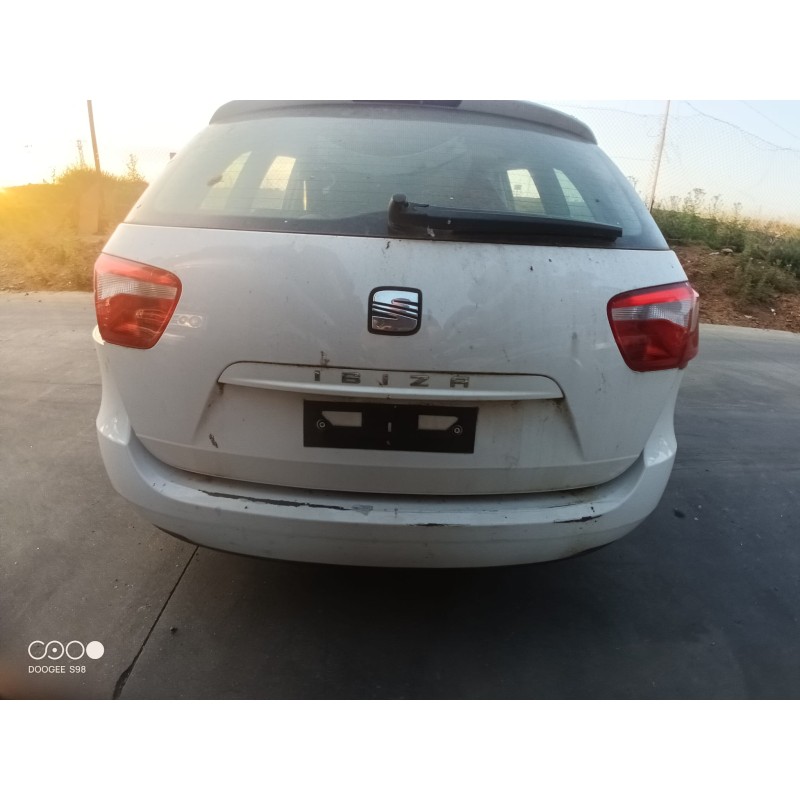 SEAT IBIZA ST (6J8)