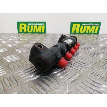 Recambio de rampa inyectora para citroën c4 coupe vtr referencia OEM IAM 9654592680  
