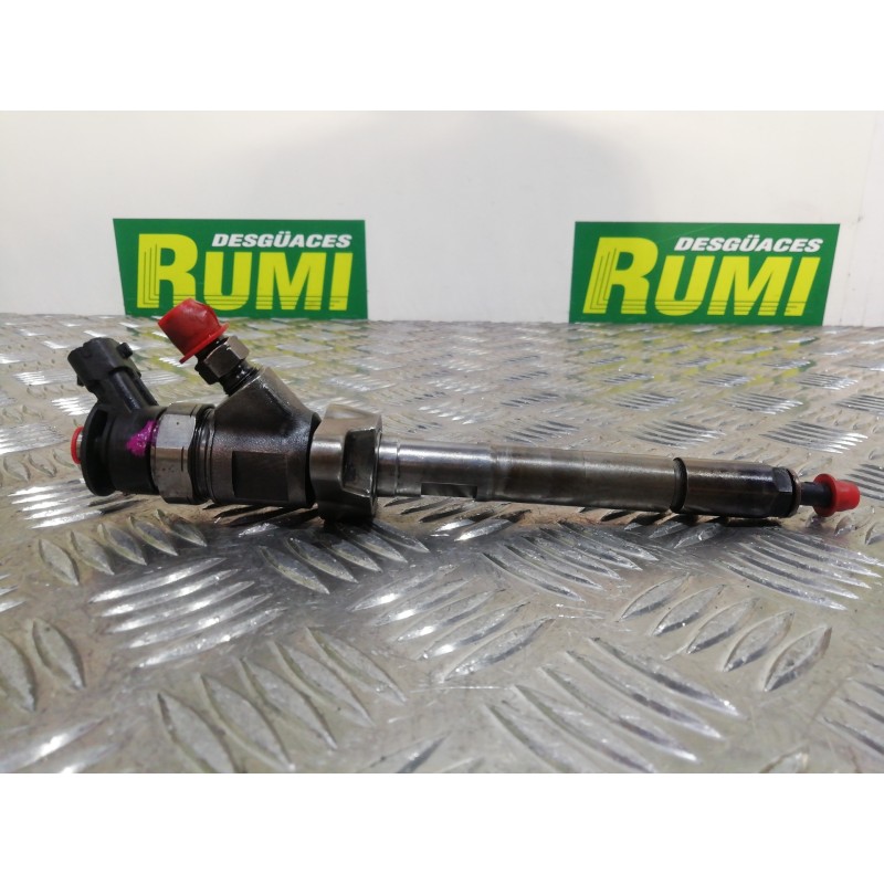 Recambio de inyector para citroën c4 coupe vtr referencia OEM IAM 0445110297  