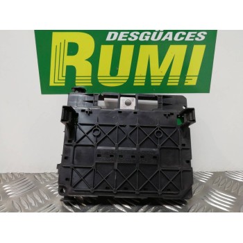 Recambio de caja reles / fusibles para citroën c5 berlina collection referencia OEM IAM 9643498680 964349868000 T118470005F