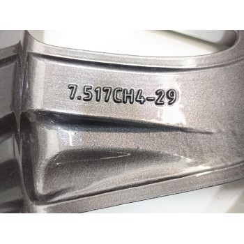 Recambio de llanta para peugeot 3008 access referencia OEM IAM 9802462377  