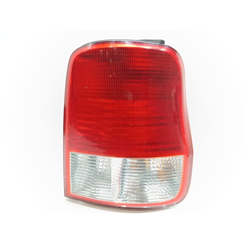 Recambio de piloto trasero derecho para kia carnival ii 2.9 cdri ex referencia OEM IAM 0K53A51140  