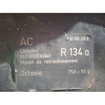 Recambio de panel frontal para skoda octavia berlina (1u2) 1.9 tdi glx referencia OEM IAM 1U0805565 1U0010219E 1U0805573B