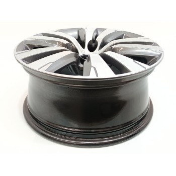 Recambio de llanta para peugeot 3008 access referencia OEM IAM 9802462377  