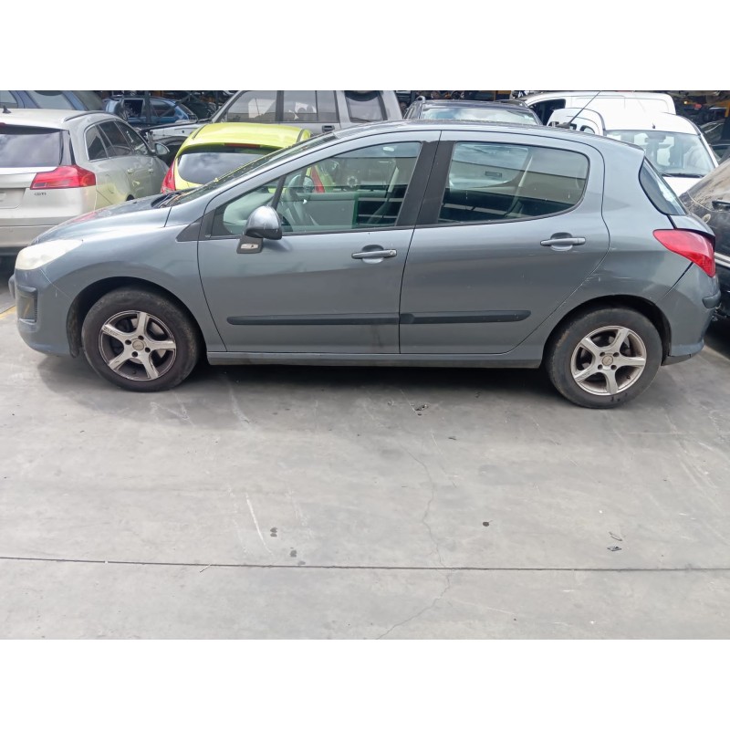 peugeot 308 del año 2008