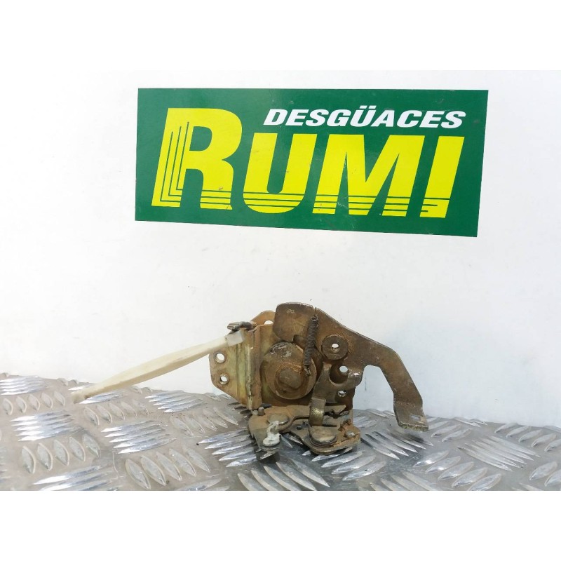 Recambio de cerradura puerta delantera derecha para fiat panda super referencia OEM IAM   