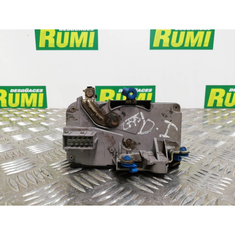 Recambio de cerradura puerta delantera izquierda para citroën xantia berlina 1.6 sx referencia OEM IAM   