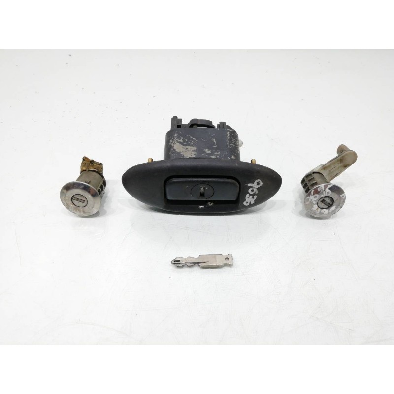 Recambio de juego bombines para renault megane i fase 2 berlina (ba0) 1.4 e referencia OEM IAM   