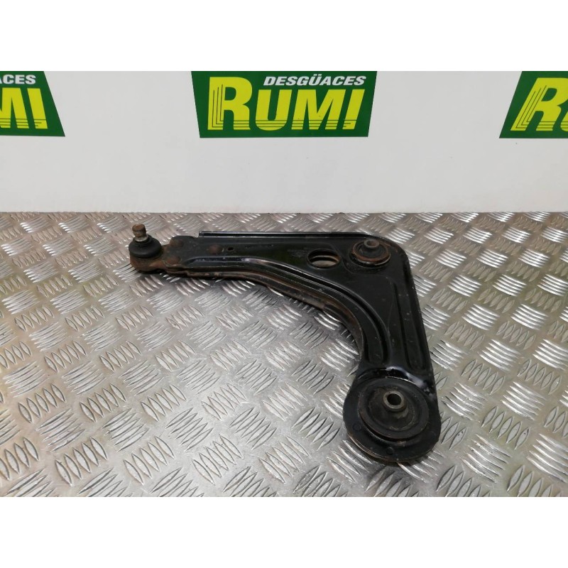 Recambio de brazo suspension inferior delantero izquierdo para ford fiesta berl./courier si referencia OEM IAM   