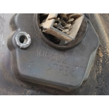 Recambio de retrovisor izquierdo para opel corsa c first referencia OEM IAM 065021L2  