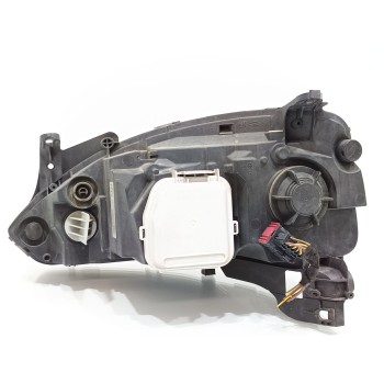 Recambio de faro derecho para opel corsa c first referencia OEM IAM 13237262  