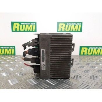 Recambio de centralita motor uce para renault laguna (b56) 2.0 d rn (b56f/g) referencia OEM IAM 7700106070 7700105737 