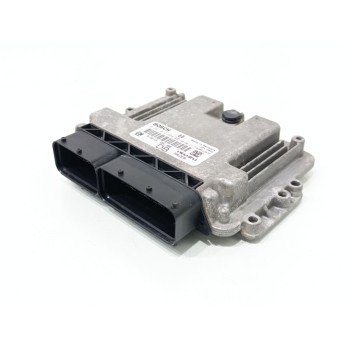 Recambio de centralita motor uce para opel astra h berlina cosmo referencia OEM IAM 55560810  