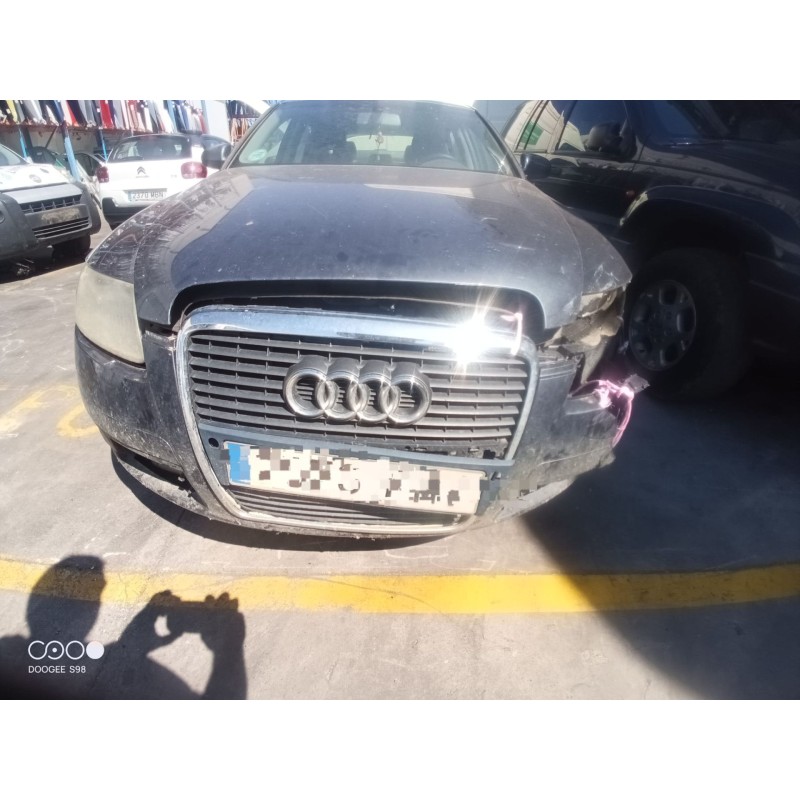 AUDI A6 BERLINA (4F2)