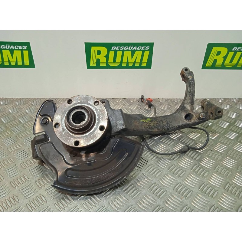Recambio de mangueta delantera derecha para audi a4 avant (b5) 2.5 tdi referencia OEM IAM 8D0407258AE 8D0407258 