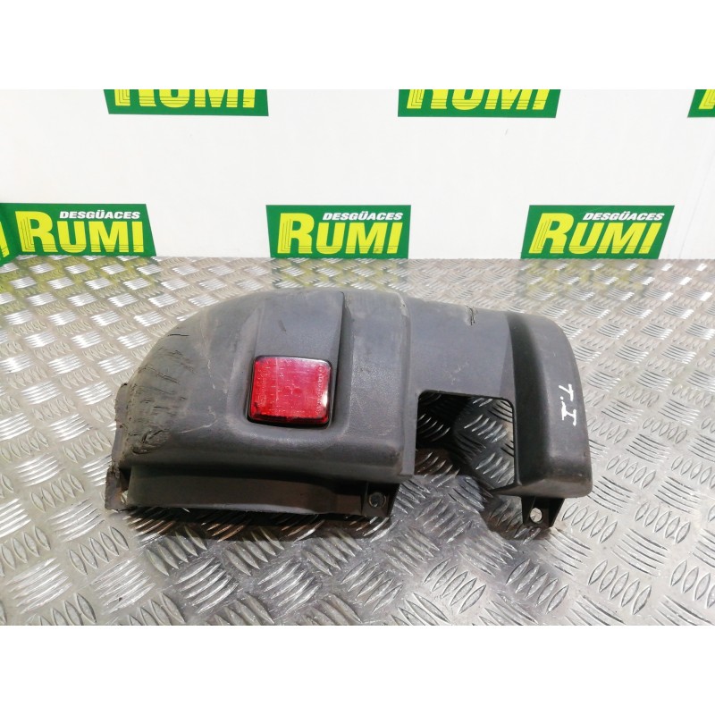 Recambio de puntera paragolpes trasera izquierda para iveco daily caja abierta / volquete 29 - l 12 caja abierta referencia OEM 