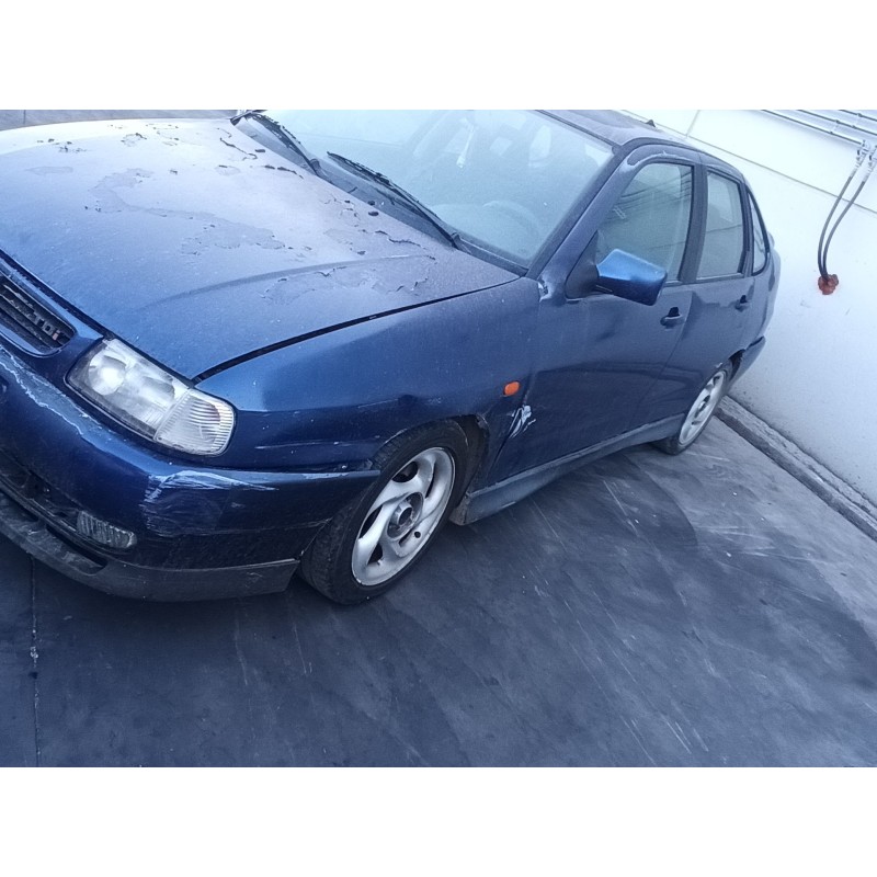 SEAT CORDOBA BERLINA (6K2)