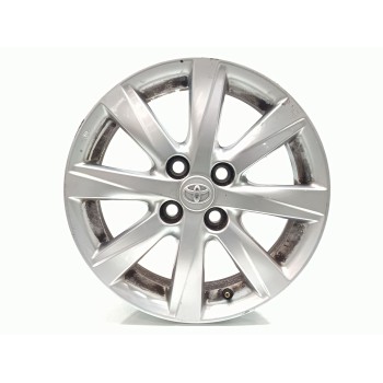 Recambio de llanta para toyota yaris active referencia OEM IAM 426110D610  
