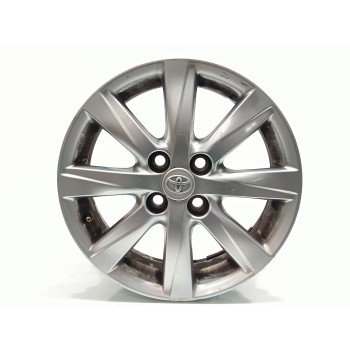 Recambio de llanta para toyota yaris active referencia OEM IAM 426110D610  