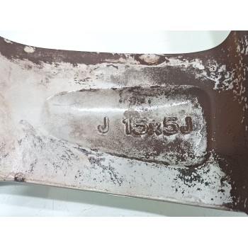 Recambio de llanta para toyota yaris active referencia OEM IAM 426110D610  