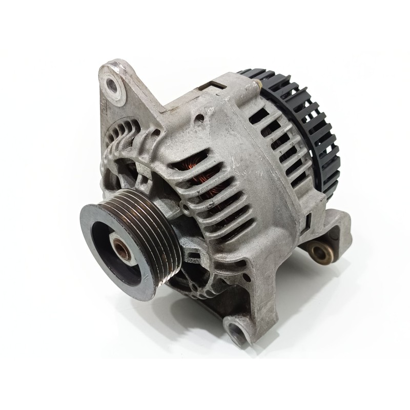Recambio de alternador para citroën xsara berlina 1.8 vts referencia OEM IAM   