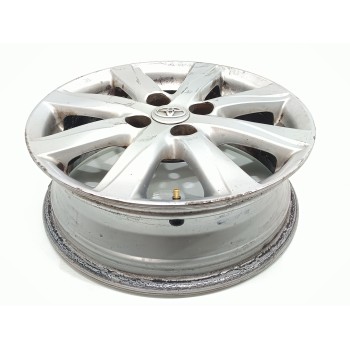 Recambio de llanta para toyota yaris active referencia OEM IAM 426110D610  