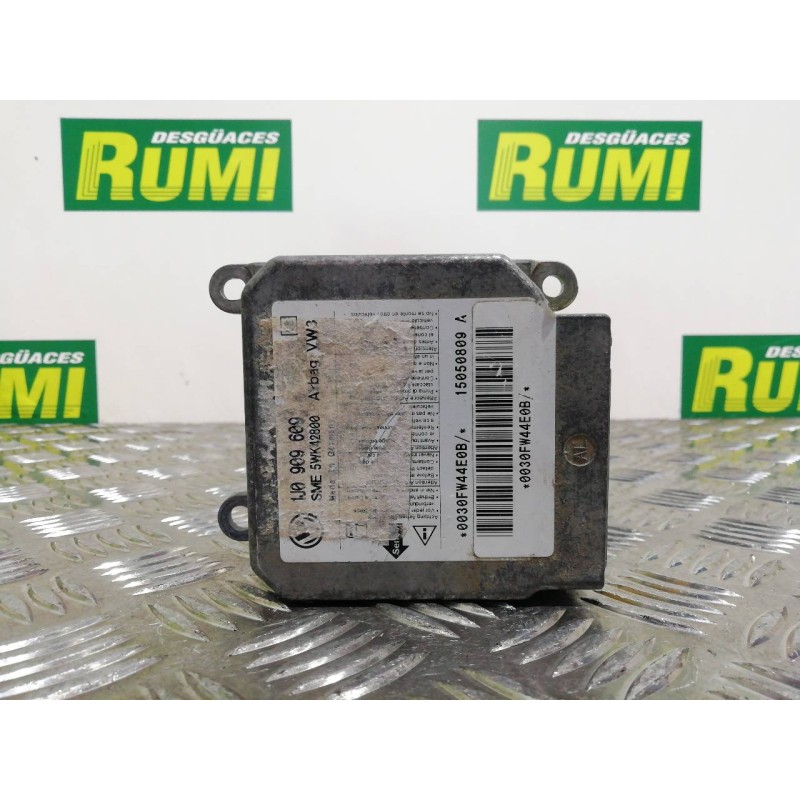 Recambio de centralita airbag para volkswagen golf iv berlina (1j1) básico referencia OEM IAM 1J0909609 5WK42800 