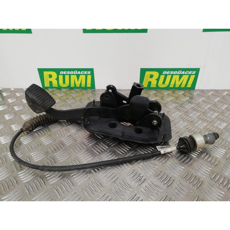 Recambio de pedal embrague para citroën berlingo 1.9 1,9 d sx modutop familiar referencia OEM IAM   