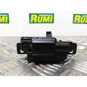 Recambio de cerradura maletero / porton para renault clio iii authentique referencia OEM IAM 8200947699  