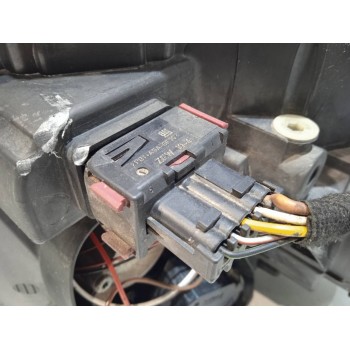 Recambio de faro derecho para opel vectra c caravan comfort referencia OEM IAM 15588800  