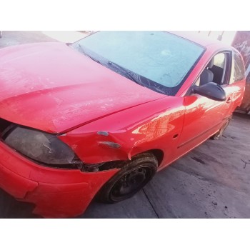 seat ibiza (6l1) del año 2002