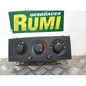 Recambio de mando calefaccion / aire acondicionado para jeep gr.cherokee (wj/wg) 3.1 td laredo referencia OEM IAM P55115904  