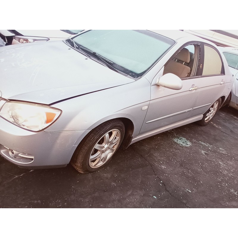 kia cerato del año 2006