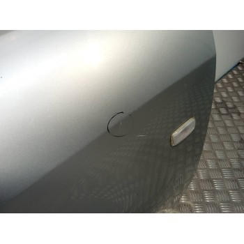 Recambio de aleta delantera izquierda para audi a6 berlina (4b2) 2.4 (121kw) referencia OEM IAM   