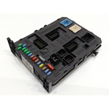 Recambio de caja reles / fusibles para citroën c4 berlina collection referencia OEM IAM 9660105980  