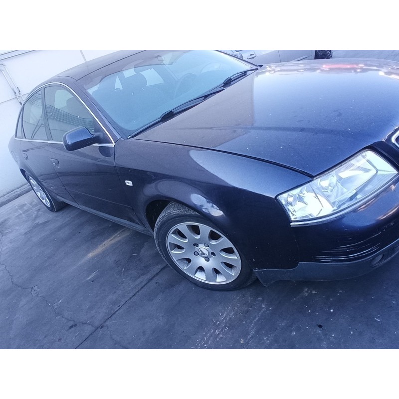 AUDI A6 BERLINA (4B2)