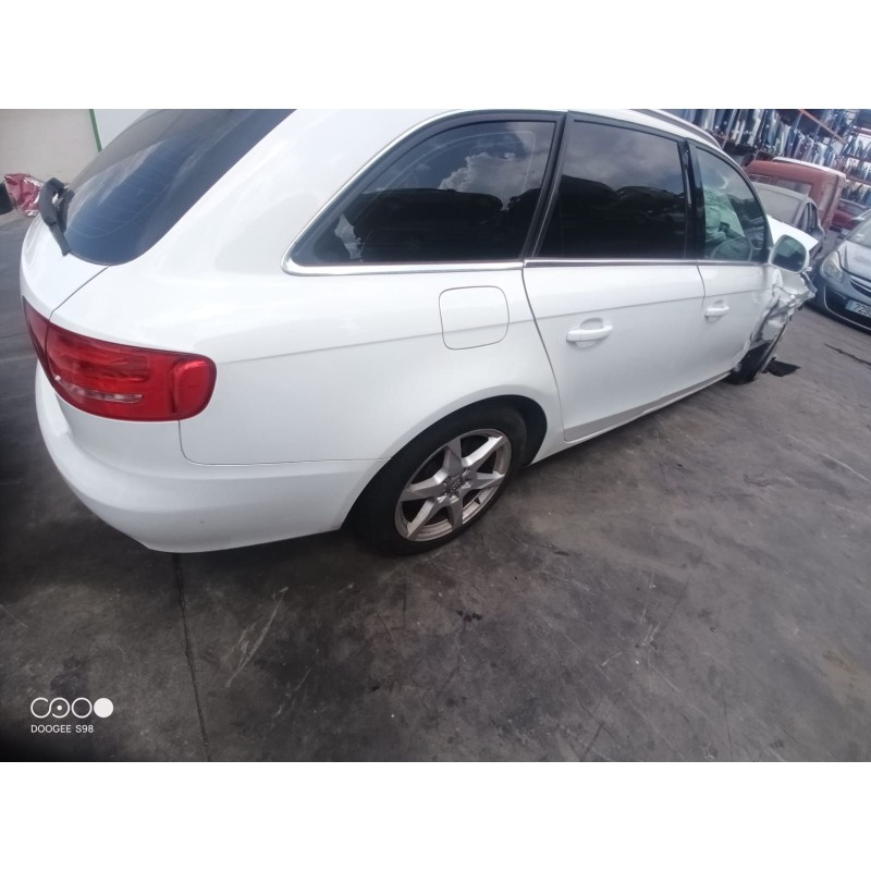 AUDI A4 AVANT (8K5) (2008)
