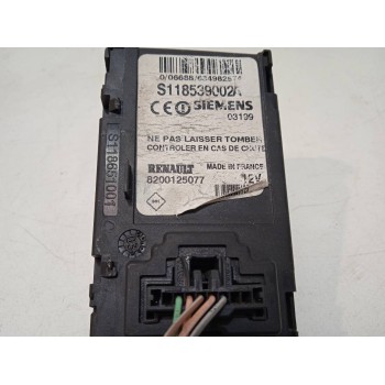 Recambio de conmutador de arranque para renault scenic ii confort expression referencia OEM IAM 8200125077  